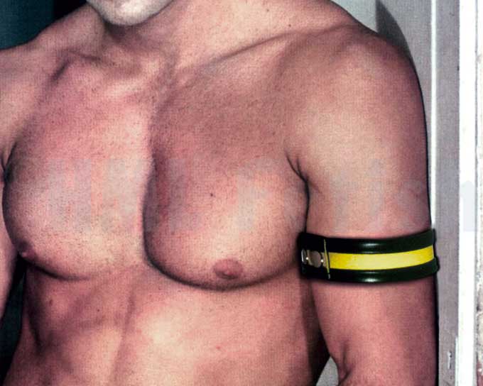 Code-Muskelband mit farbigem Streifen